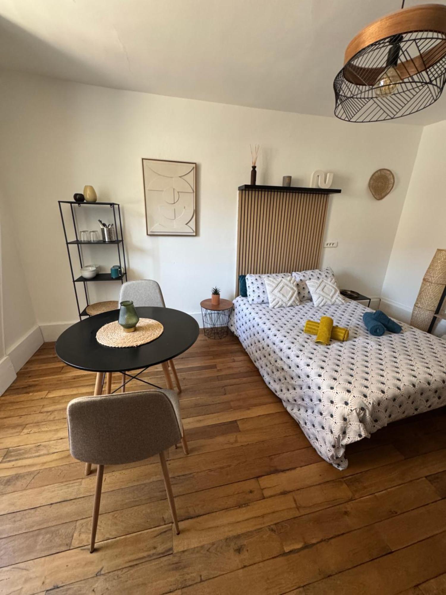 Au Coeur De Apartment *